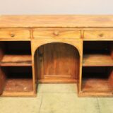 19thc. Golden Mahogany Knee Hole Desk/Dressing Table - Image 4