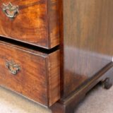 18th c. Mahogany Chest of Drawers - Image 6