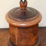 19thc. Walnut “Treen” String Holder - Image 3