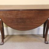 18thc. Honduras Mahogany Drop Leaf Supper Table