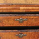 Small 18thc. Walnut Chest of Drawers - Image 5
