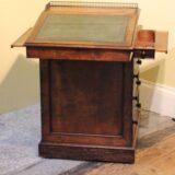 A Fine Early 19thc. Davenport Desk - Image 3