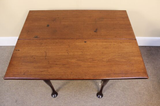 19thc Red Walnut Drop Leaf Table - Image 2