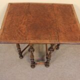 19thc Amboyna And Walnut Occasional Table - Image 2