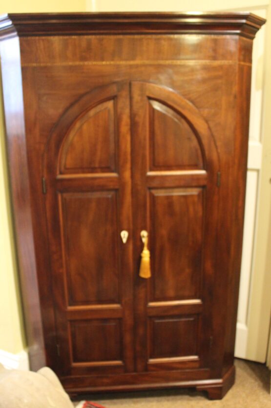 Early 19thc Mahogany Corner Cupboard