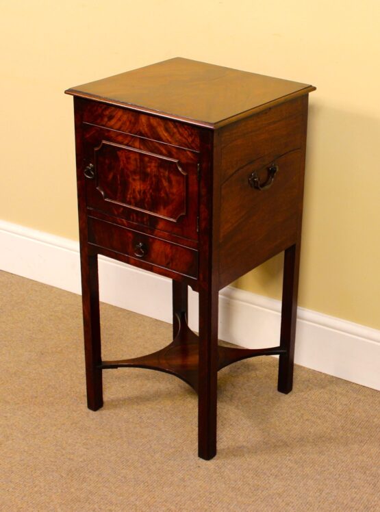 Early 19thc Mahogany Bedside Cupboard