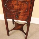 Early 19thc Mahogany Bedside Cupboard - Image 6