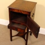 Early 19thc Mahogany Bedside Cupboard - Image 5