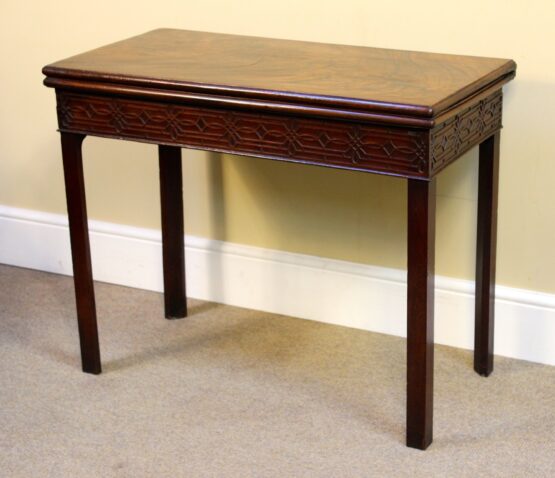 18thc Mahogany Tea Table