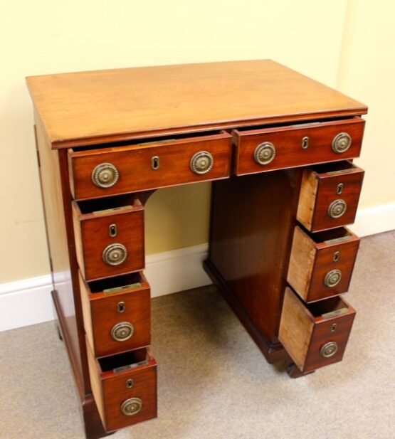 Early 19thc Mahogany Small (Mini) Partners’ Desk - Image 5