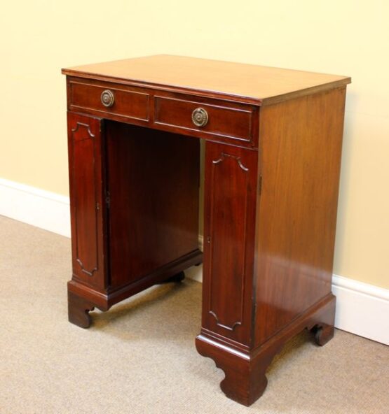 Early 19thc Mahogany Small (Mini) Partners’ Desk - Image 7