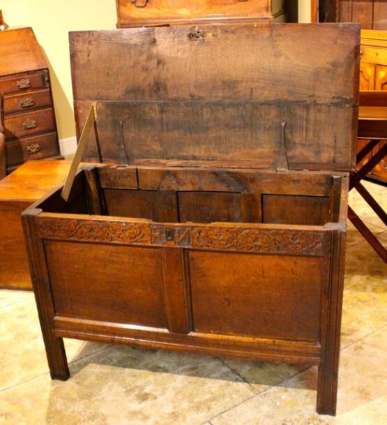 18thc Oak Coffer Chest - Image 4
