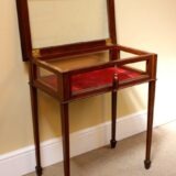 Late 19thc Mahogany Bijouterie Table  - Image 3