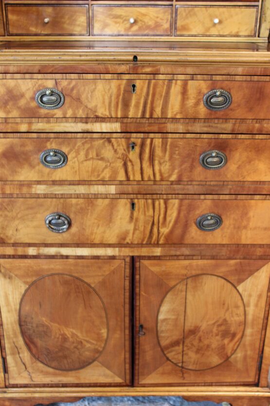 Late 19thc Satin Wood Roll Top Desk - Image 6