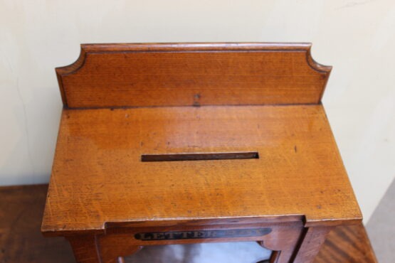 Late 19thc Oak Household Letter Box - Image 3