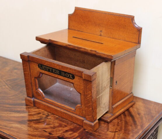 Late 19thc Oak Household Letter Box - Image 5