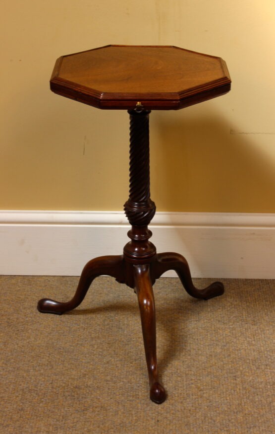 A George III Kettle/Urn Stand - Image 2
